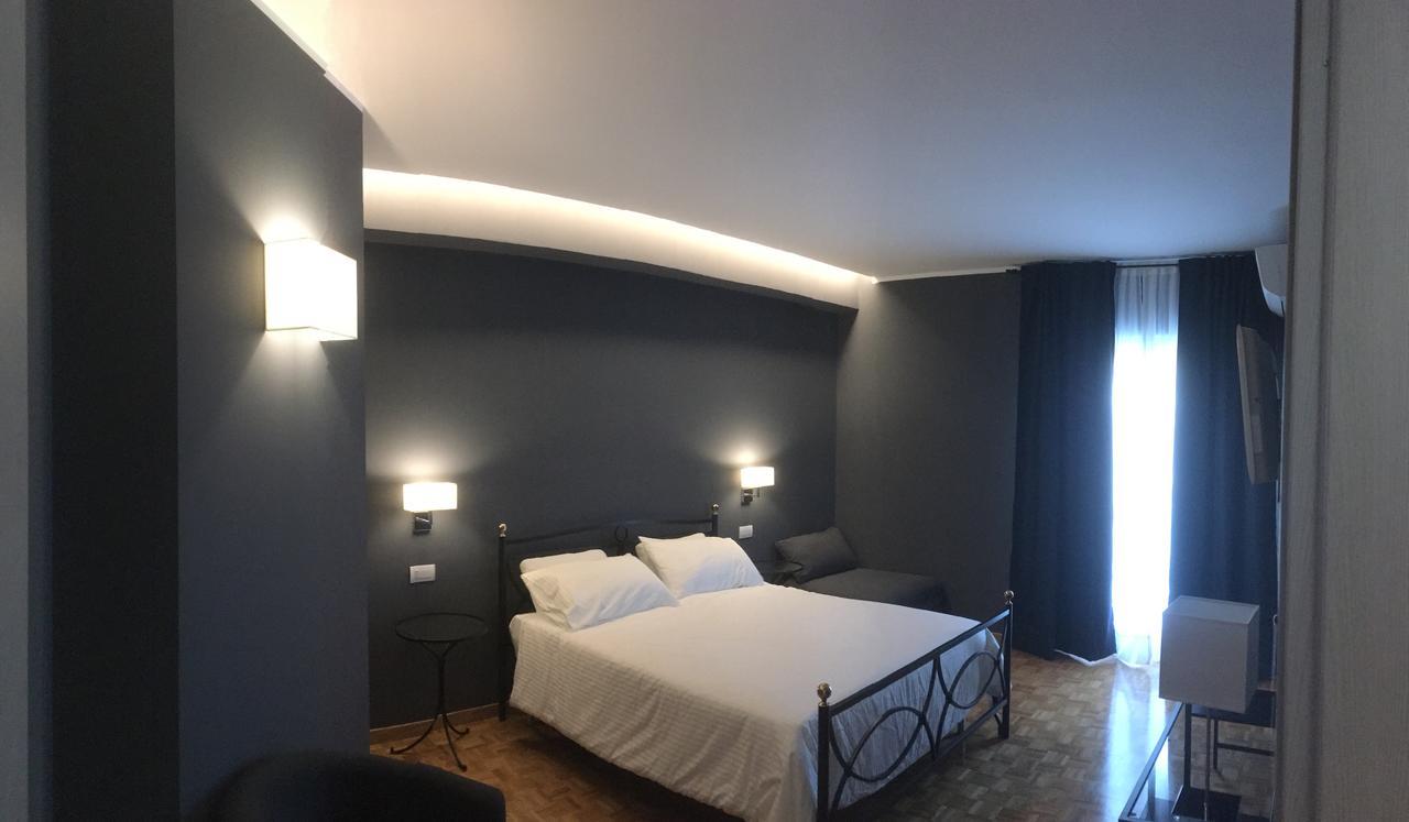 Robin Rooms Montegranaro Dış mekan fotoğraf