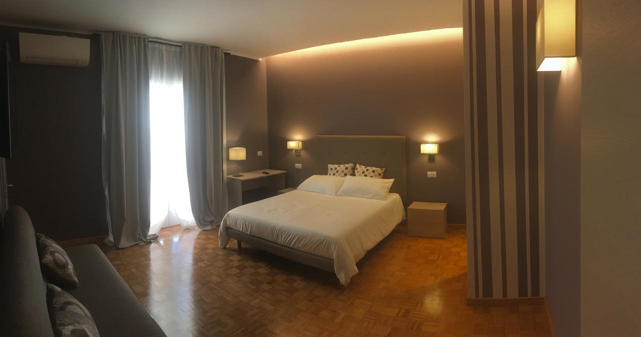 Robin Rooms Montegranaro Dış mekan fotoğraf